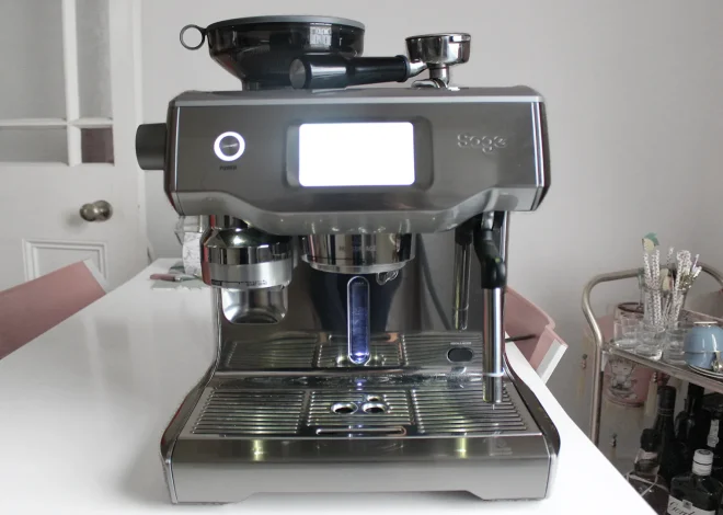 Breville Oracle Touch Espresso Machine Going Viral After Coffee Influencer Review